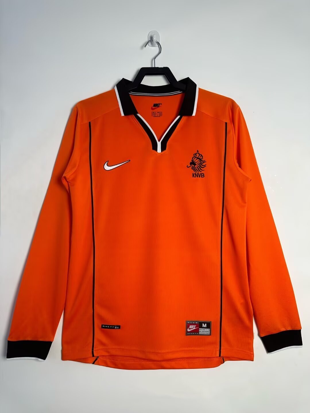 98 Long sleeves Netherlands Home Retro