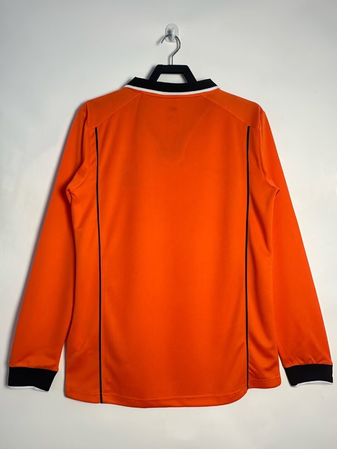 98 Long sleeves Netherlands Home Retro