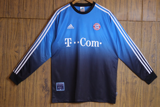 02 Long sleeves Bayern Munich goalkeeper